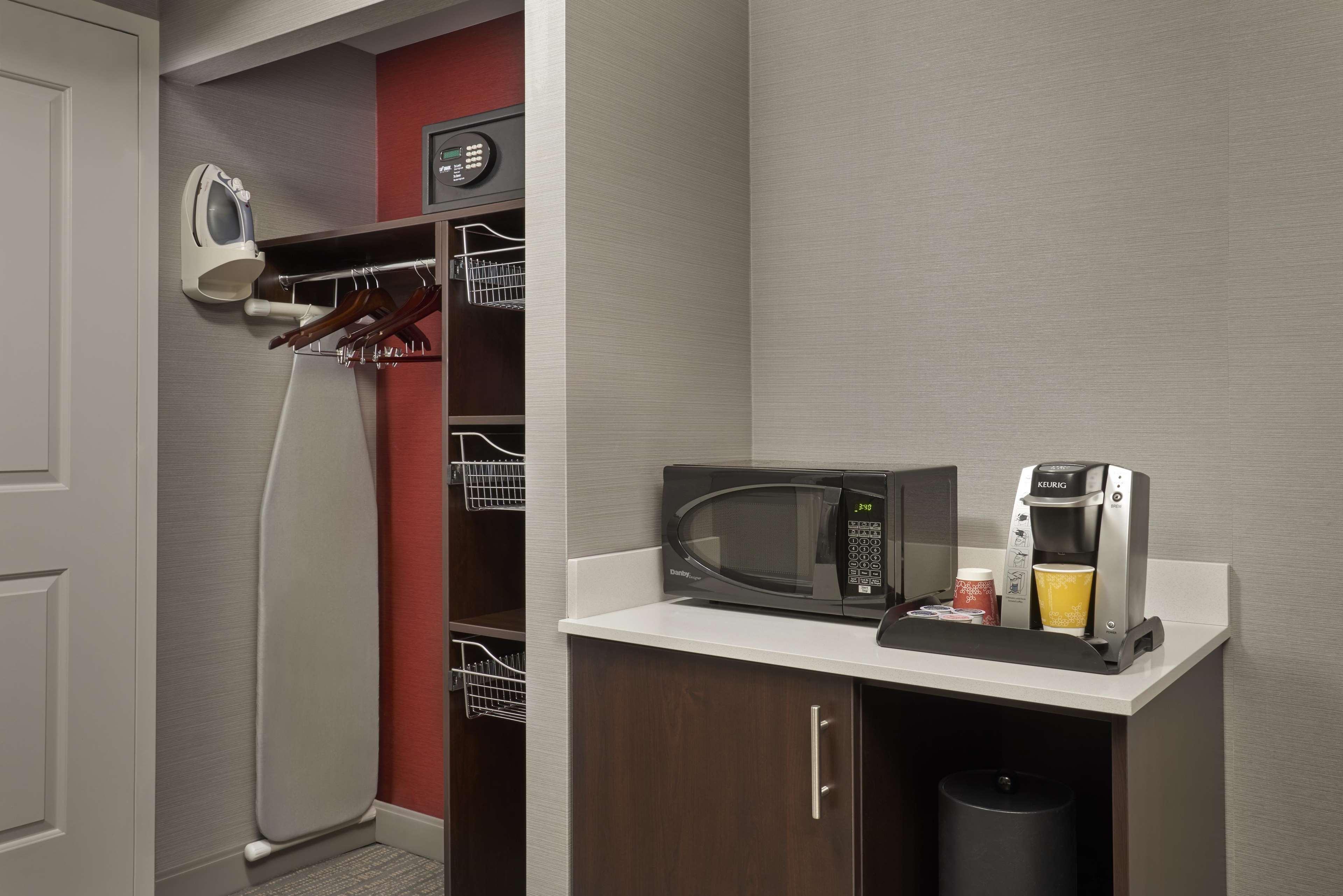 Hilton Garden Inn Toronto Airport West/Mississauga Kültér fotó